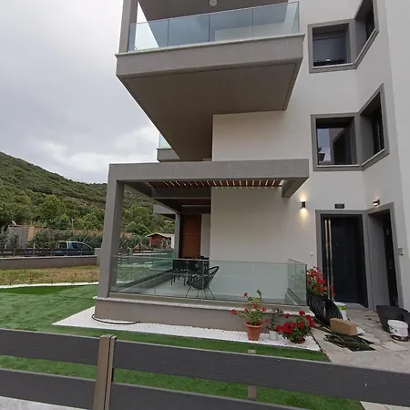 Apartment Platanos No1 *