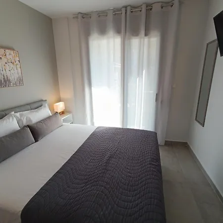 Platanos No1 Apartment